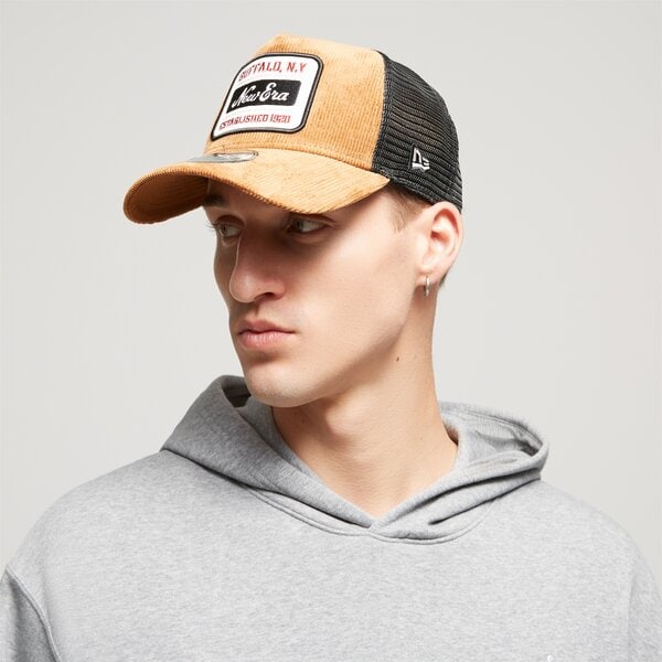 Мъжка шапка с козирка NEW ERA ШАПКА CORD TRUCKER NEWERA BRW NONE 60364187 цвят кафяв