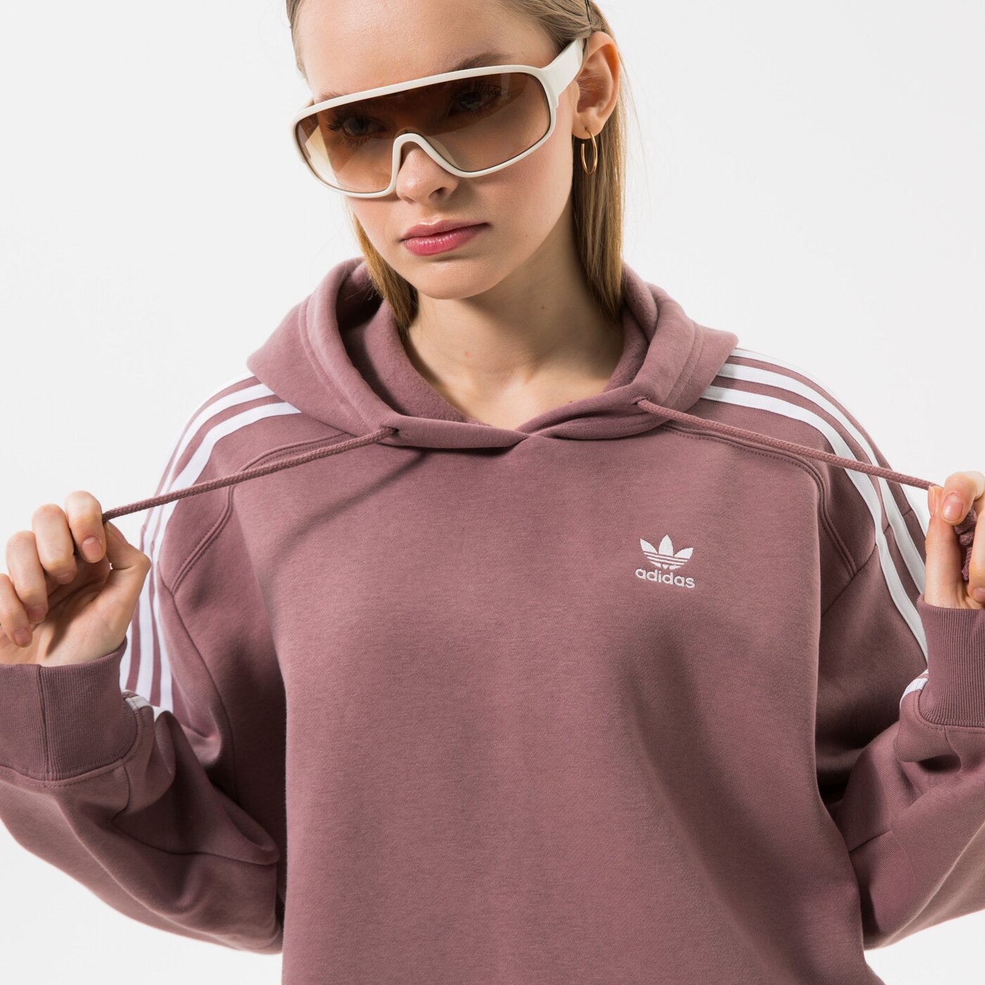 Дамски суичър ADIDAS СУИТЧЪР С КАЧУЛКА SHORT HOODIE hn5885 цвят розов