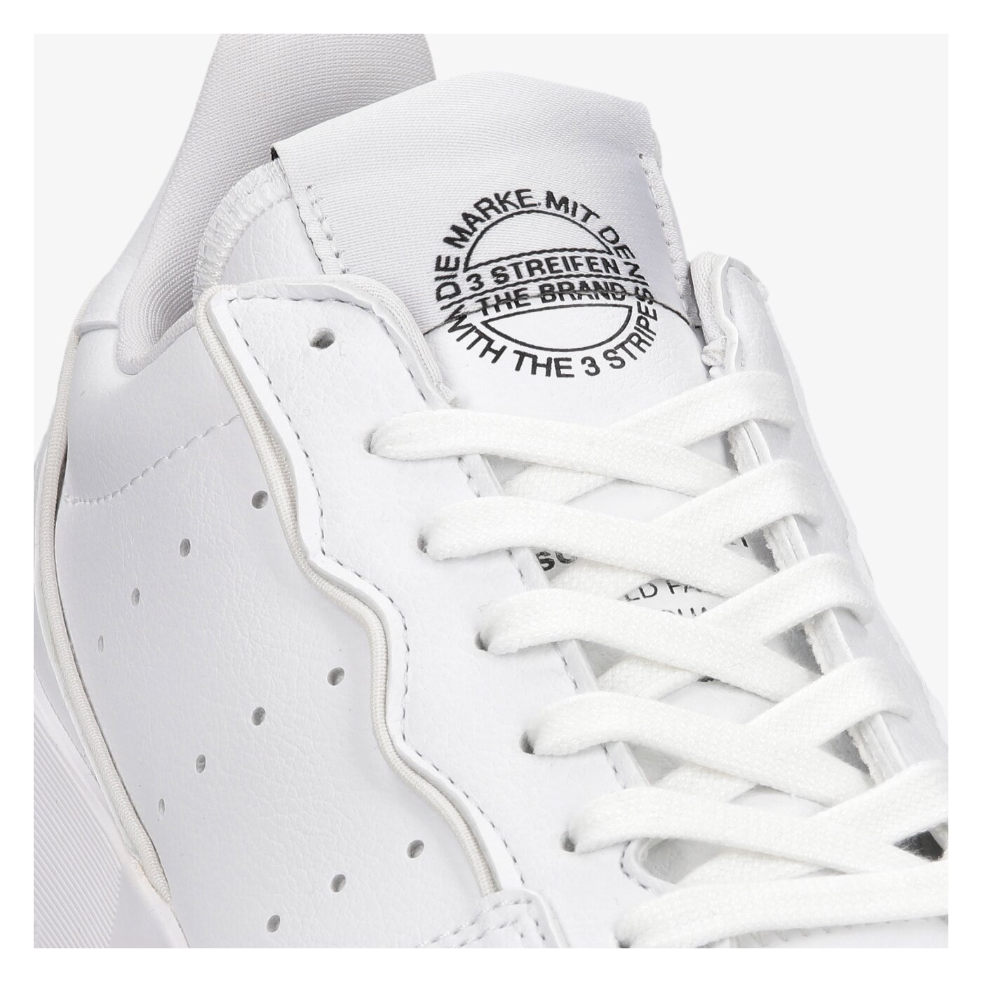 Мъжки маратонки ADIDAS SUPERCOURT VEGAN h05734 цвят бял