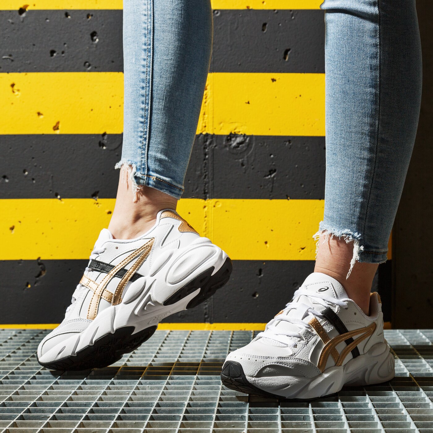 Дамски маратонки ASICS GEL-BND 1022a194101 цвят бял