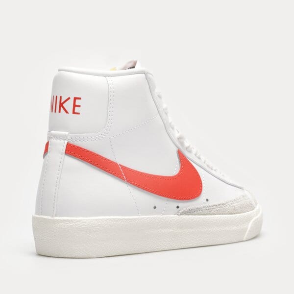 Дамски маратонки NIKE BLAZER MID 77 cz1055-101 цвят бял