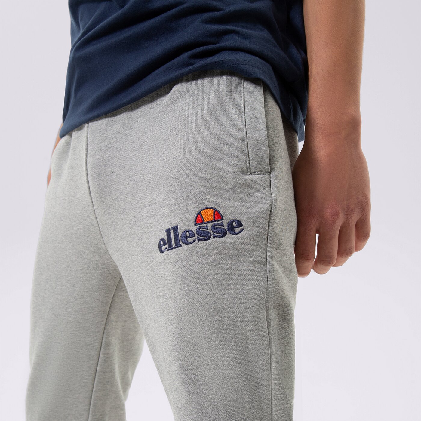 Мъжки панталони ELLESSE ПАНТАЛОНИ NIORO GREY shs08783112 цвят сив