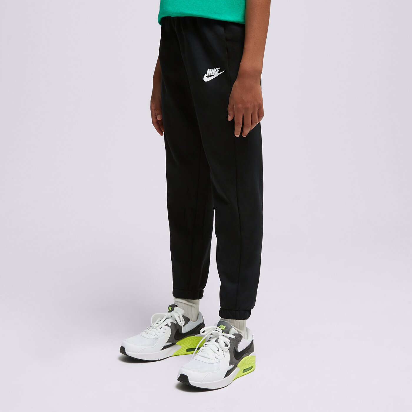 Детска тениска NIKE КОМПЛЕКТ K NSW TRACKSUIT POLY U fd3067-010 цвят черен