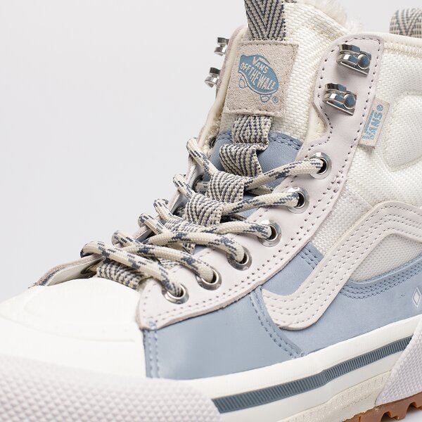 Дамски маратонки VANS UA SK8-HI GORE-TEX MTE-3 vn0a5i11fs81 цвят бежов