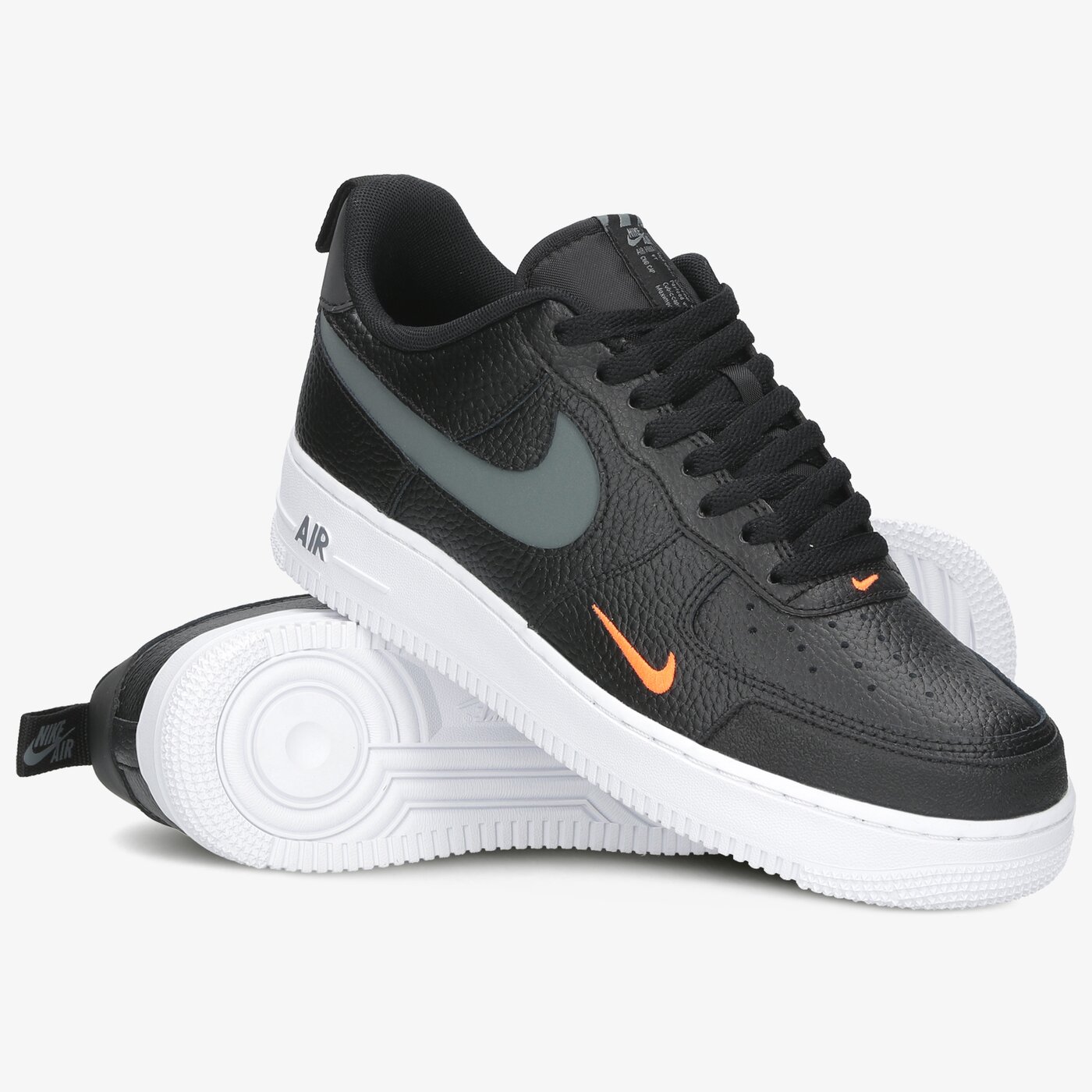 Мъжки маратонки NIKE AIR FORCE 1 LV8 dj6887-001 цвят черен