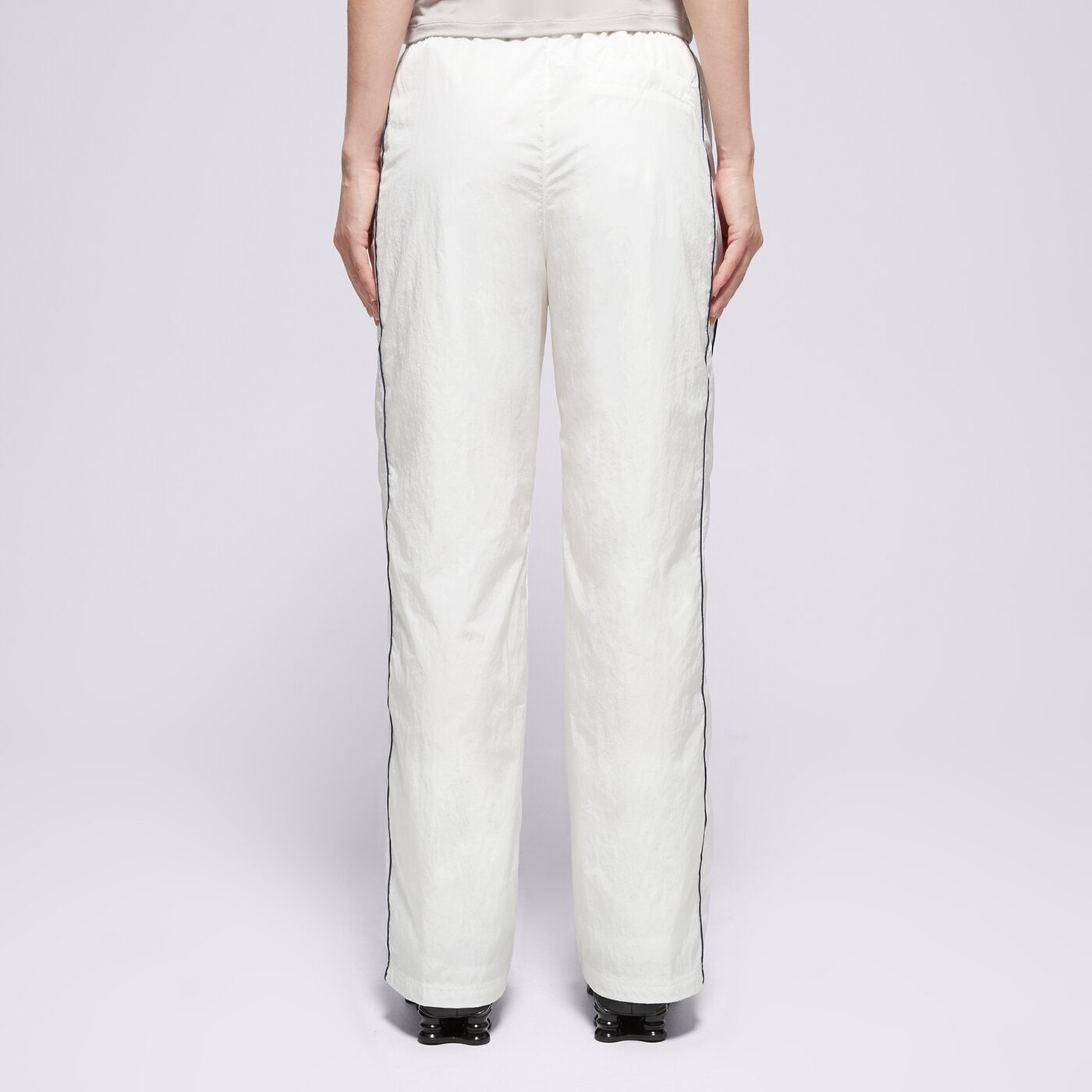 Дамски панталони NIKE ПАНТАЛОНИ W NSW NK WR WVN HR OH PANT fv7655-135 цвят кремав