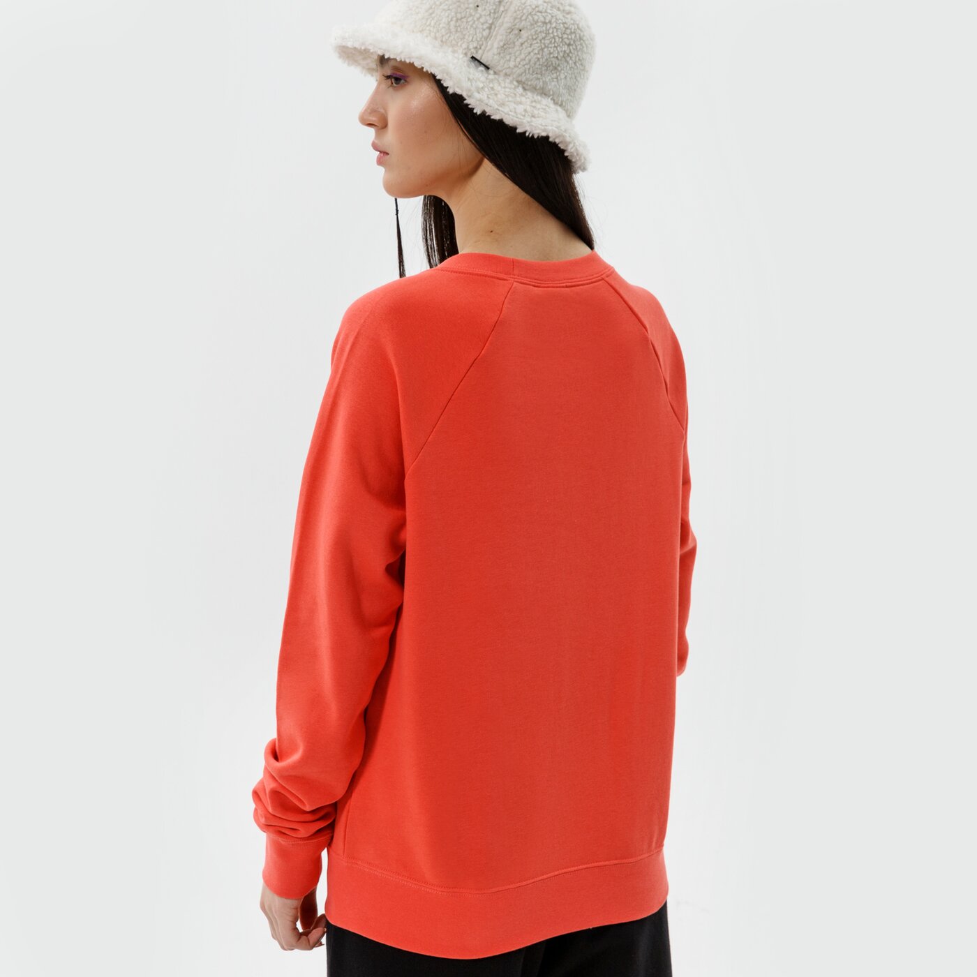 Дамски суичър NIKE СУИТЧЪР SPORTSWEAR ESSENTIAL bv4112-814 цвят оранжев