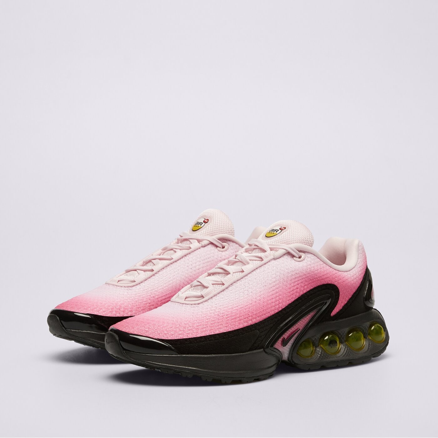 Дамски маратонки NIKE W AIR MAX DN PRM hq0013-600 цвят розов