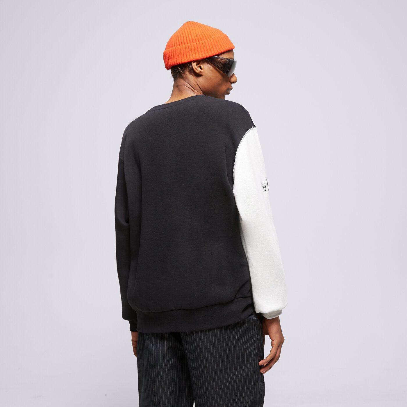 Мъжки суичър NIKE СУИТЧЪР CHI M NK FLC CREW CTS GX NBA dr9339-010 цвят черен