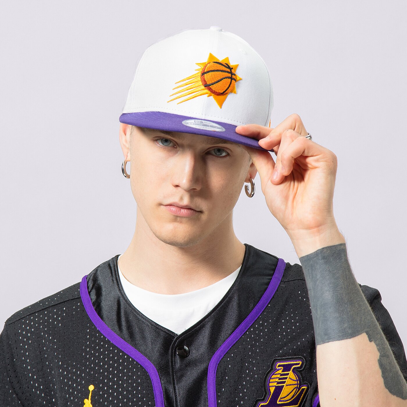Мъжка шапка с козирка NEW ERA ШАПКА WHT CROWN TEAM 950 SUNS PHOENIX SUNS 60358011 цвят бял