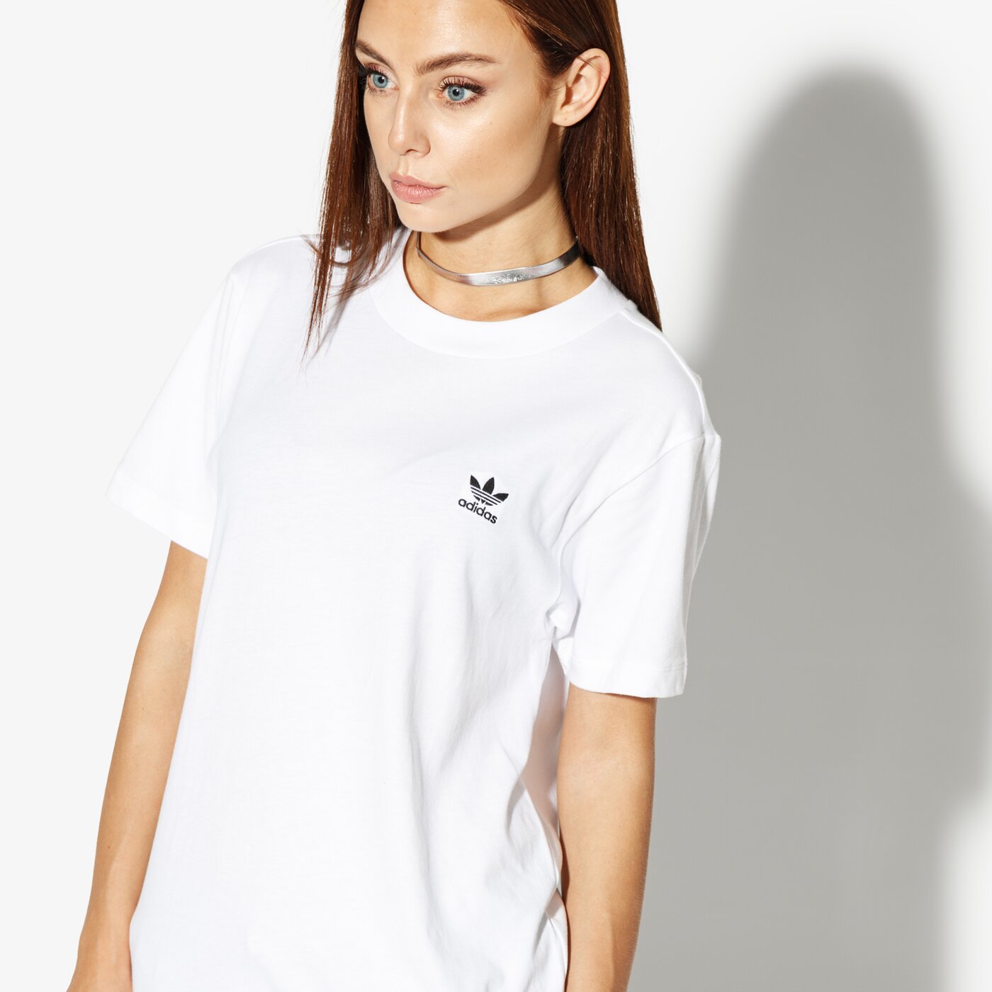 Дамска тениска ADIDAS ТЕНИСКА SS SC ТЕНИСКА SS MONTHLY PACKS ce1667 цвят бял