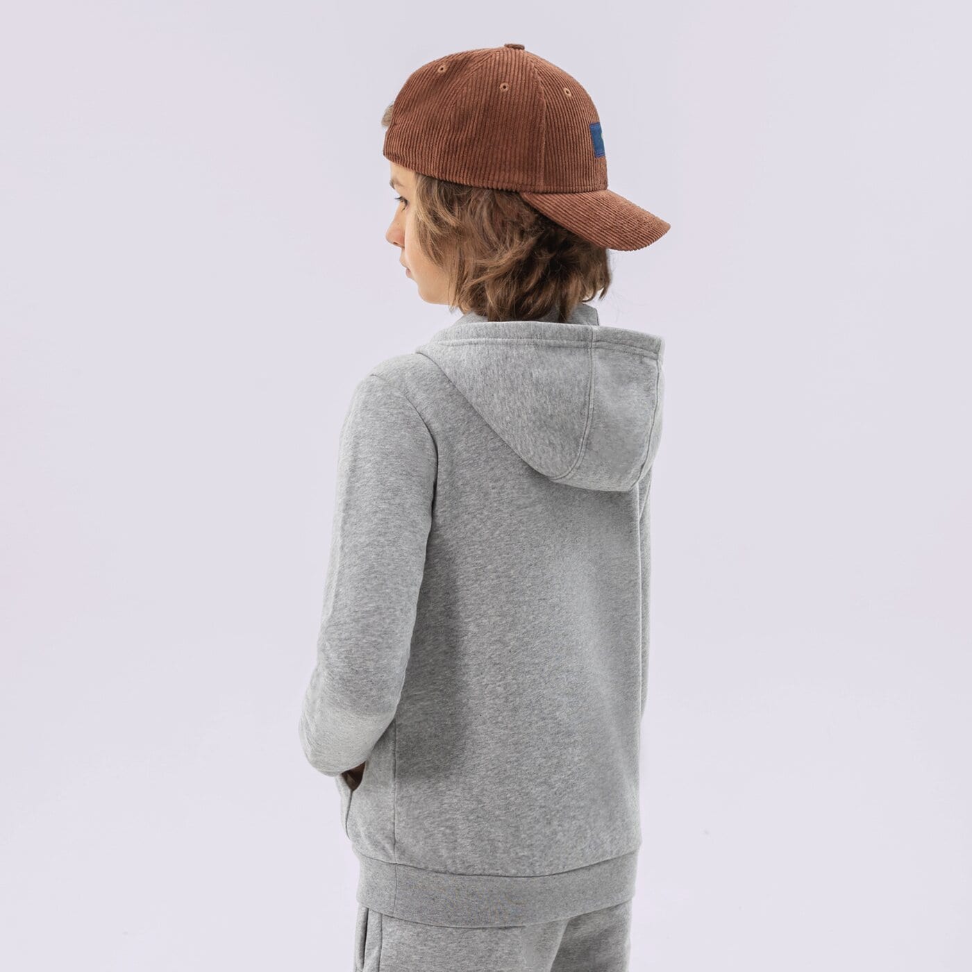 Детски суичър ADIDAS СУИТЧЪР С КАЧУЛКА HOODIE BOY h32353 цвят сив