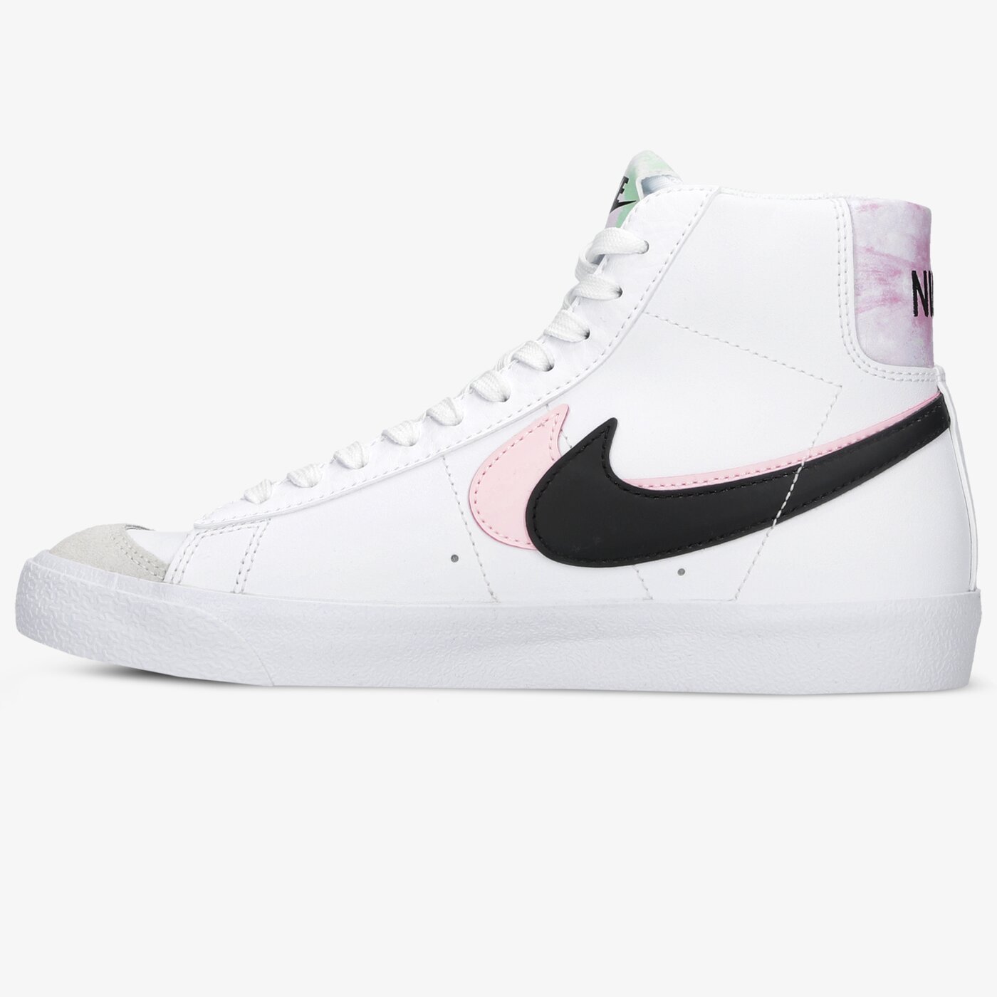 Детски маратонки NIKE BLAZER MID '77 SE dd1847-101 цвят бял