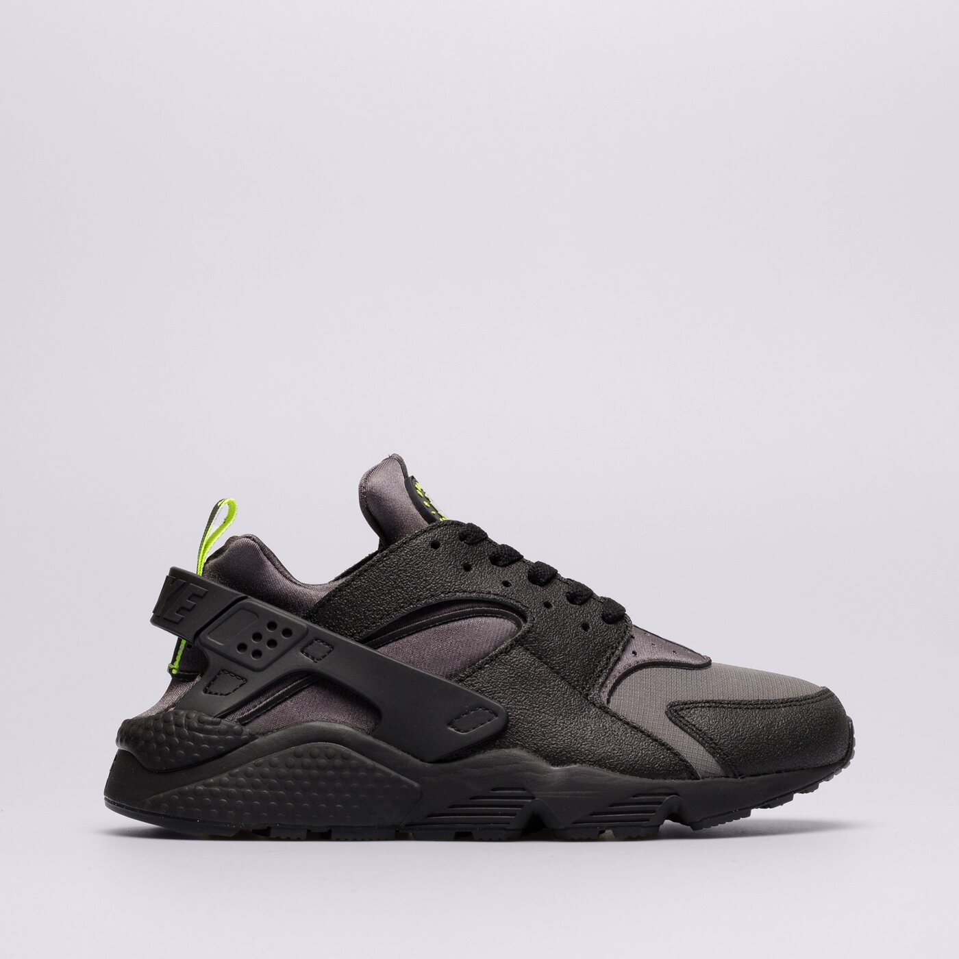 Мъжки маратонки NIKE AIR HUARACHE WT  dz4499-001 цвят черен