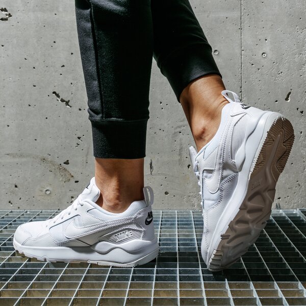 Детски маратонки NIKE PEGASUS '92 LITE ck4079-100 цвят бял