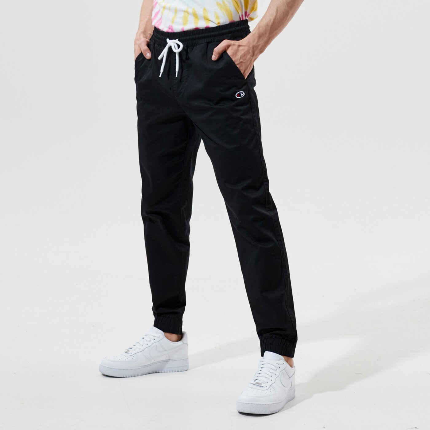 Мъжки панталони CHAMPION ПАНТАЛОНИ ELASTIC CUFF PANTS 214366kk001 цвят черен