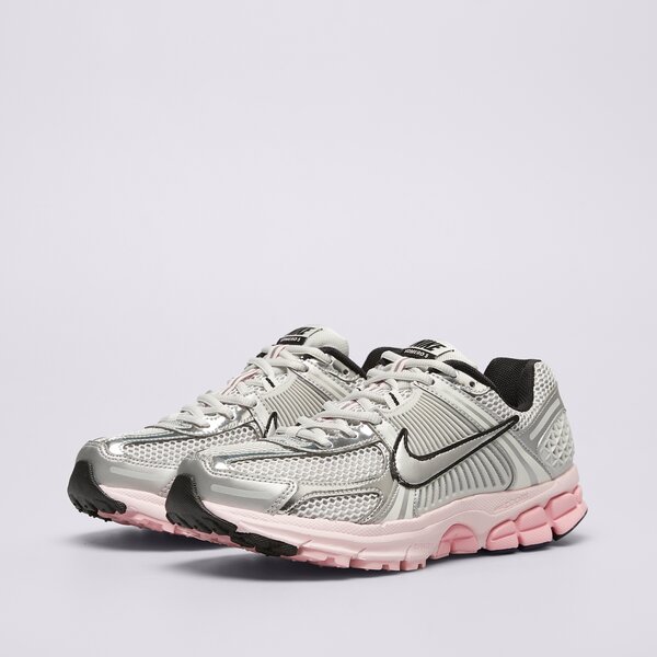 Дамски маратонки NIKE W ZOOM VOMERO 5 hf1877-001 цвят сив