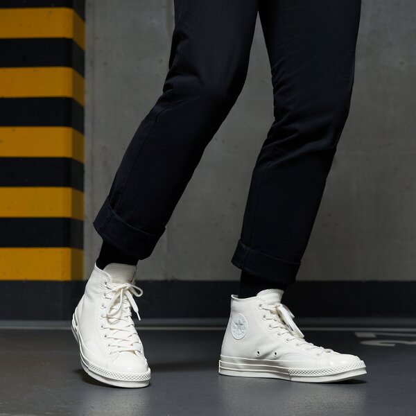 Мъжки маратонки CONVERSE CHUCK TONAL LEATHER a00731c цвят бял