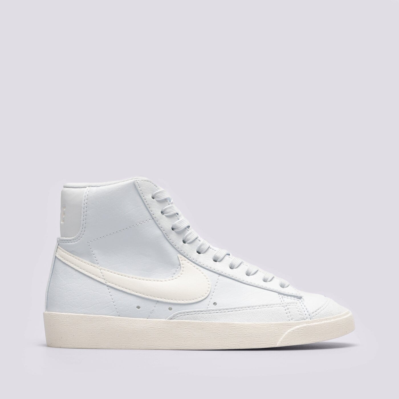 Дамски маратонки NIKE W BLAZER MID '77 NEXT NATURE dq4124-400 цвят син