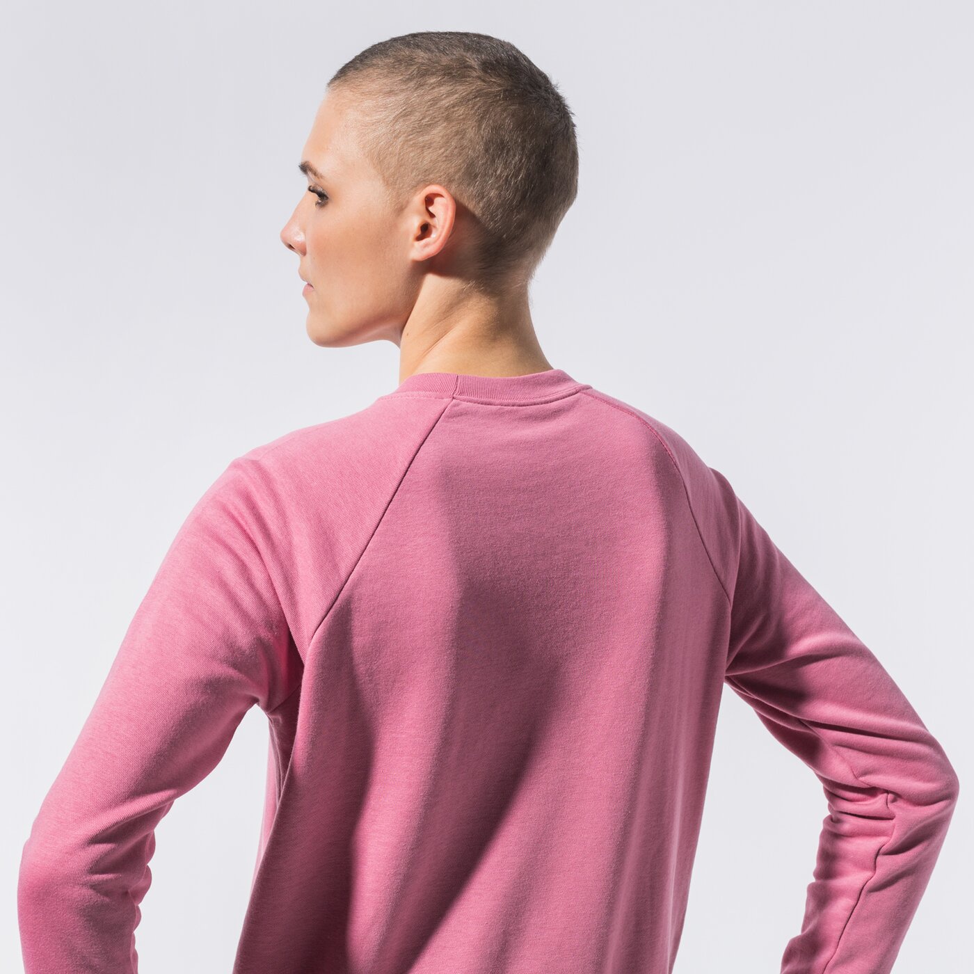 Дамски суичър NIKE СУИТЧЪР SPORTSWEAR ESSENTIAL bv4112-614 цвят розов