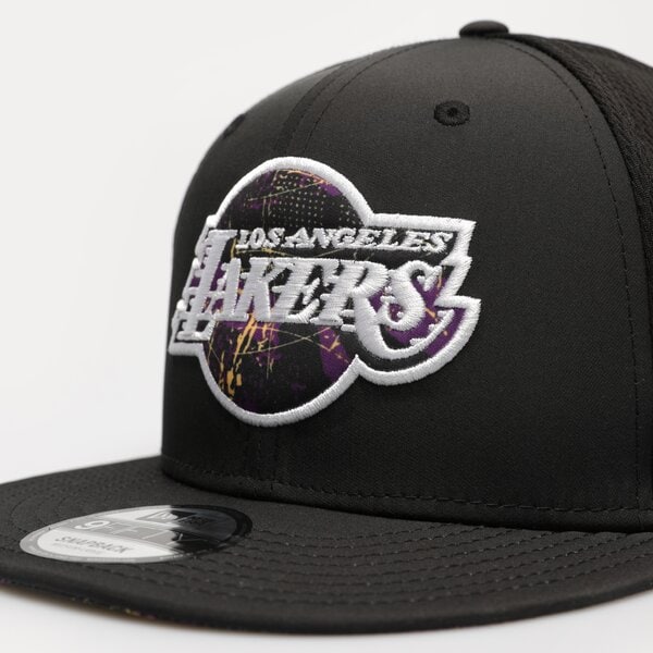 Мъжка шапка с козирка NEW ERA ШАПКА PRINT INFILL 9FIFTY LAKERS LOS ANGELES LAKERS 60298829 цвят черен
