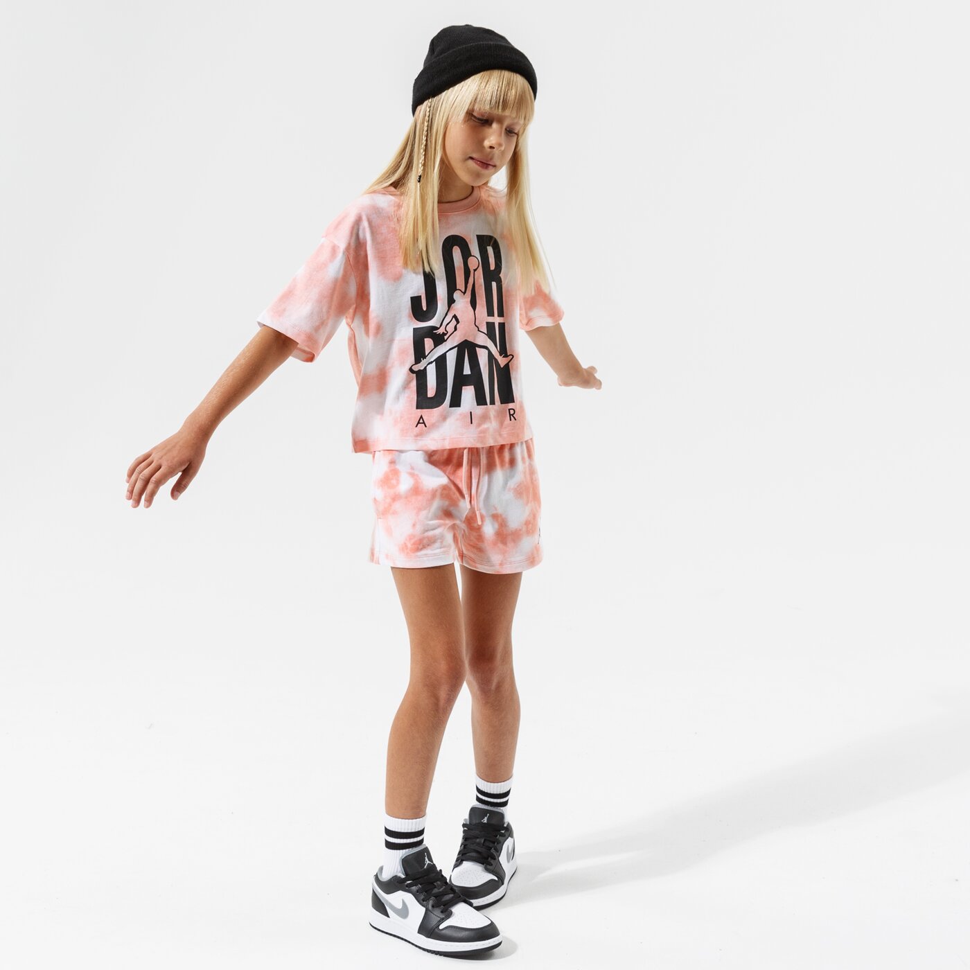 Детска тениска JORDAN ТЕНИСКА JORDAN GIRL TIE DYE BOXY TEE GIRL 45a764-n0q цвят оранжев