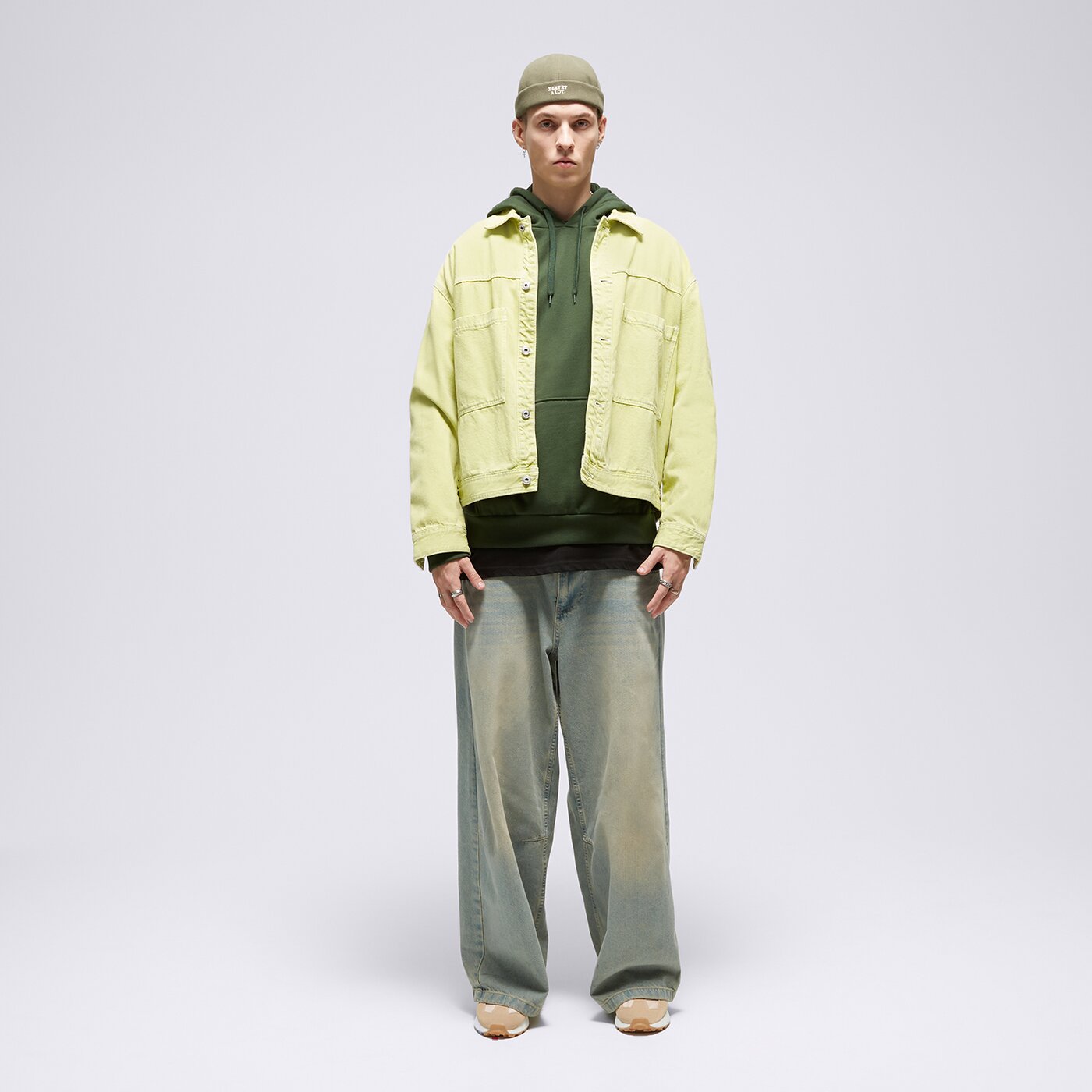 Мъжки суичър VANS СУИТЧЪР С КАЧУЛКА RELAXED FIT vn0007fnbd61 цвят зелен