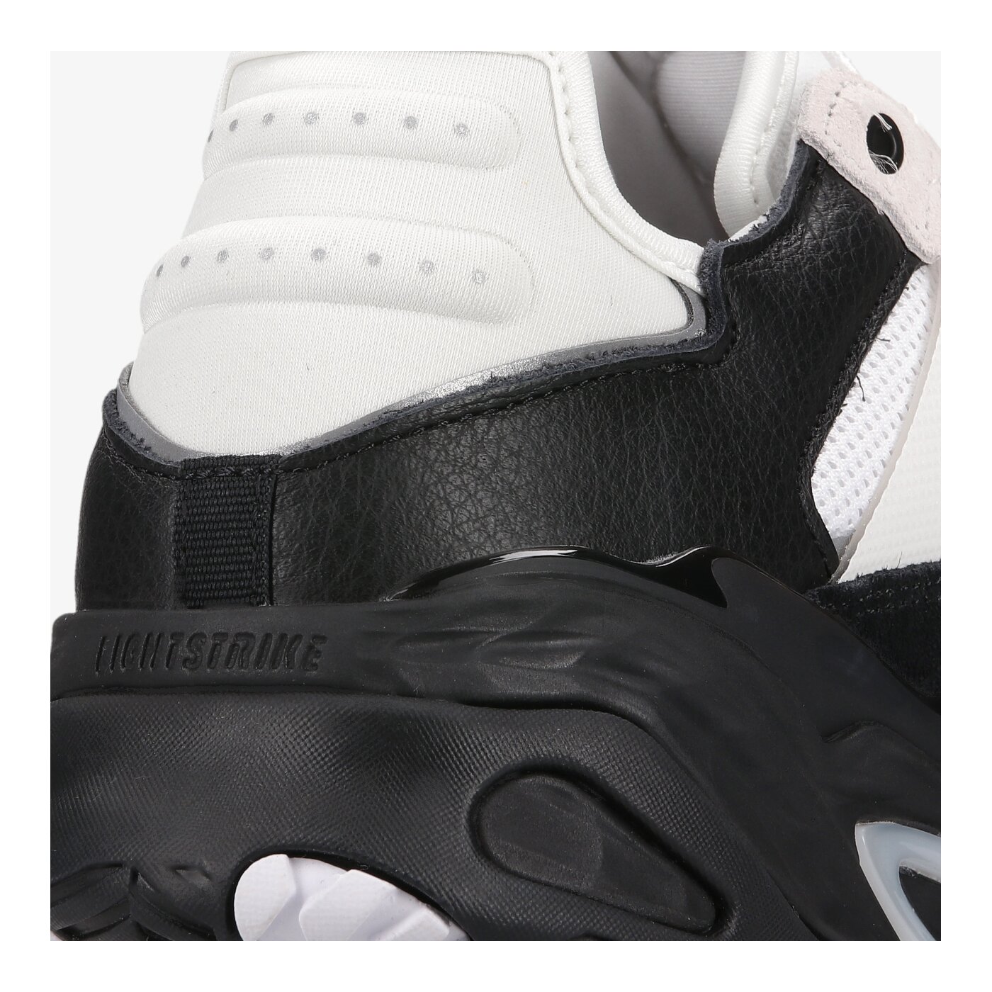 Мъжки маратонки ADIDAS NITEBALL h67366 цвят бял