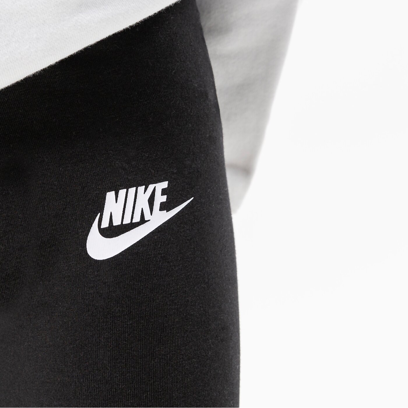 Детски панталони NIKE КЛИН G NSW ESSNTL LGGNG ENERGY GIRL dm8390-010 цвят черен