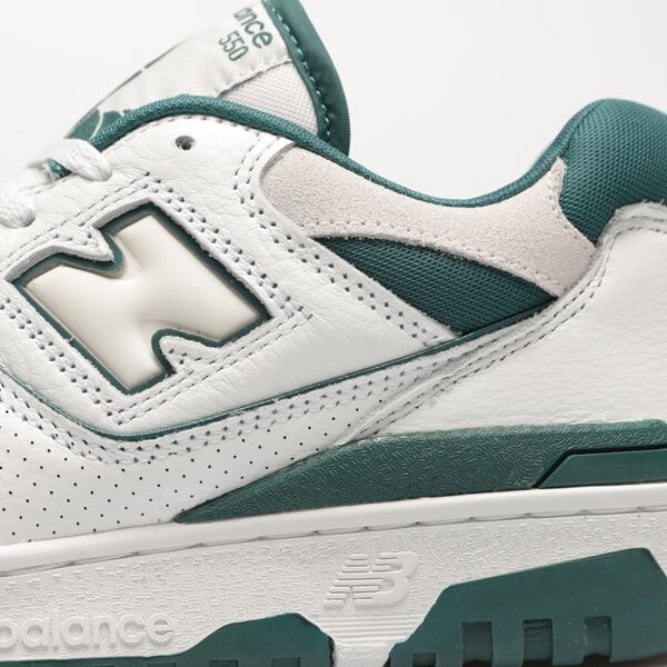 Мъжки маратонки NEW BALANCE 550  bb550sta цвят бял