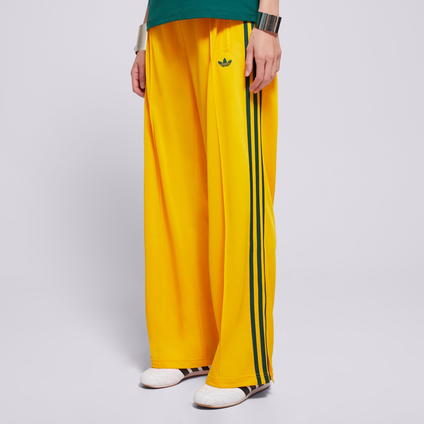 Дамски панталони ADIDAS ПАНТАЛОНИ FBIRD LOOSE jp2316 цвят жълт