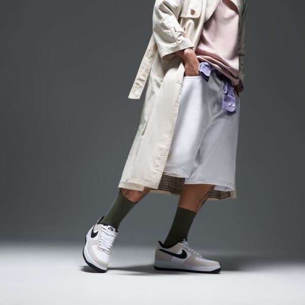 Мъжки маратонки NIKE AIR FORCE 1 '07 LV8 ib6388-100 цвят бял