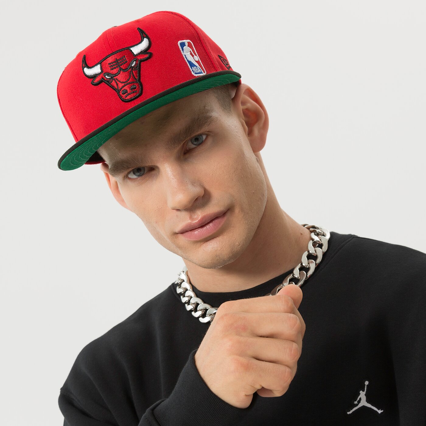 Мъжка шапка с козирка NEW ERA ШАПКА TEAM ARCH 950 BULLS CHICAGO BULLS OTC 60240547 цвят червен
