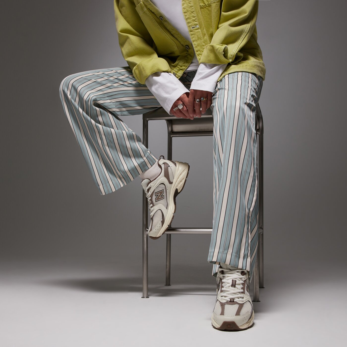 Дамски маратонки NEW BALANCE 530  mr530asm цвят бежов