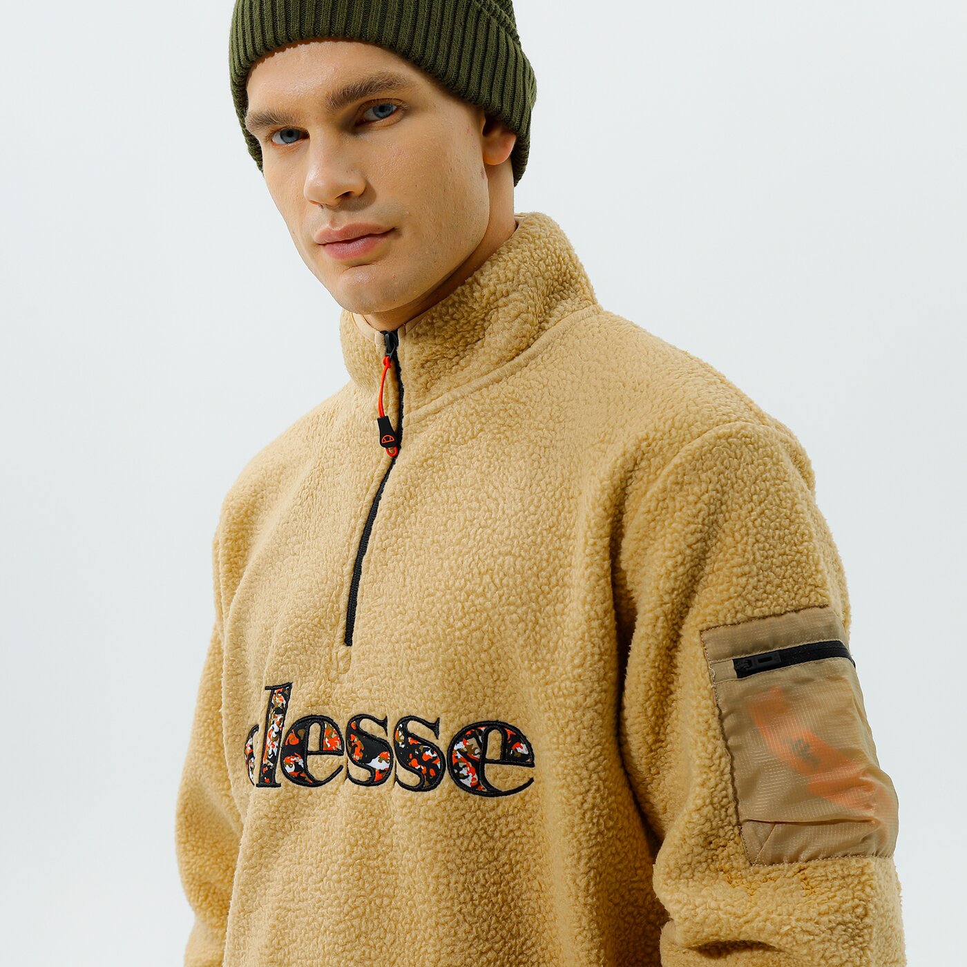 Мъжки суичър ELLESSE ПОЛАР TRAVESTIMENTO 1/2 ZIP ТОП BEIGE shk12447214 цвят бежов