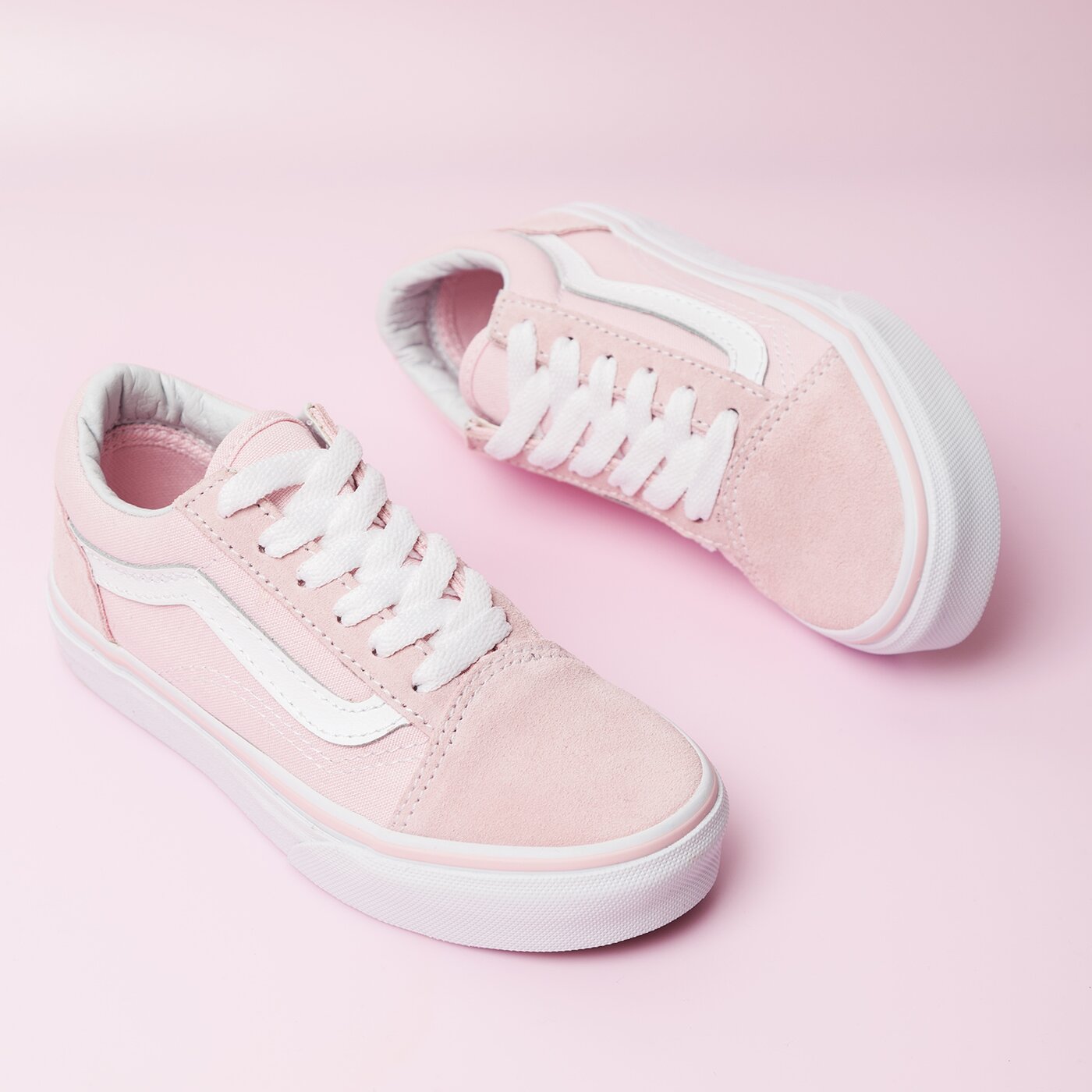 Детски маратонки VANS UY OLD SKOOL va38hbq7k цвят розов