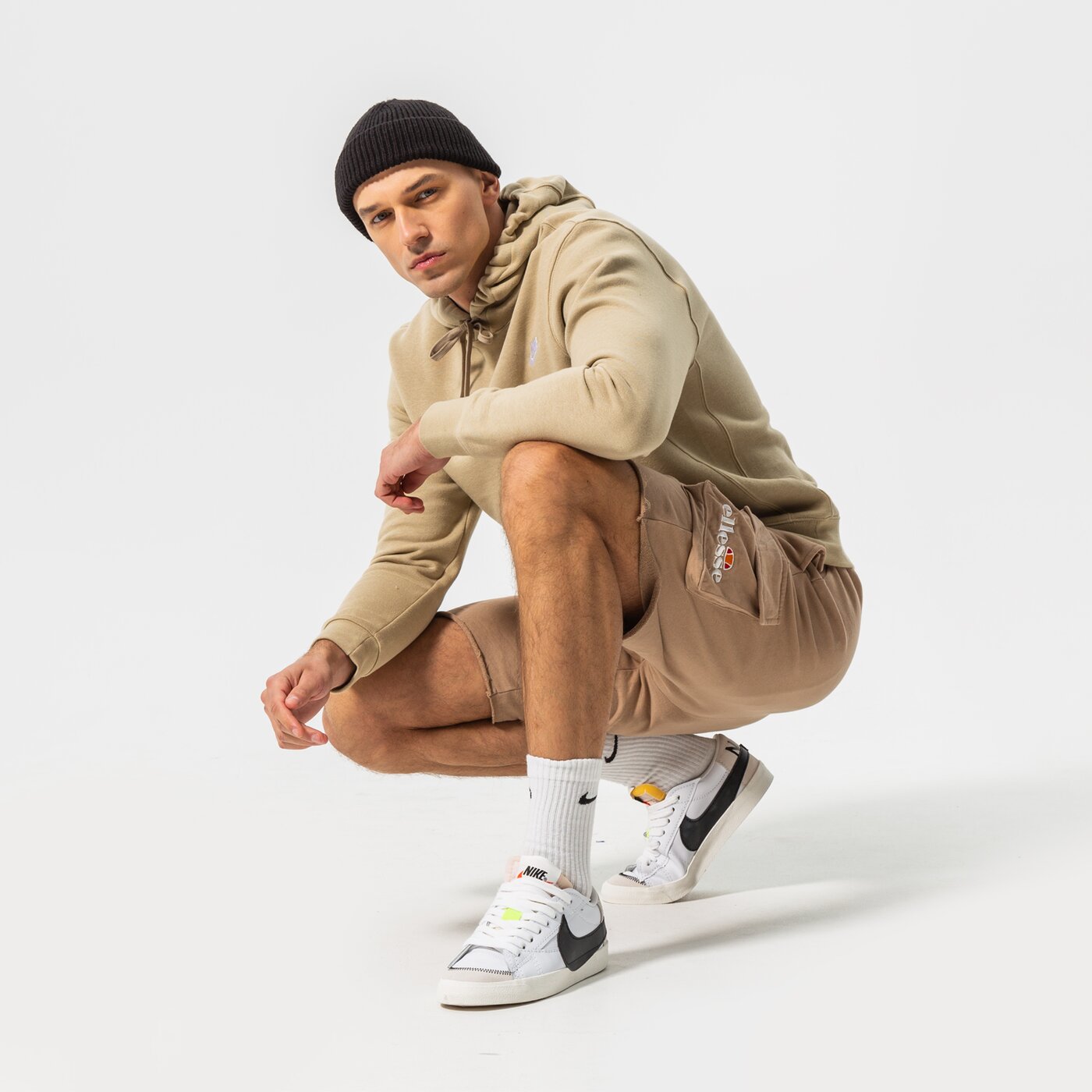 Мъжки суичър NIKE СУИТЧЪР С КАЧУЛКА SPORTSWEAR CLUB FLEECE bv2654-250 цвят бежов