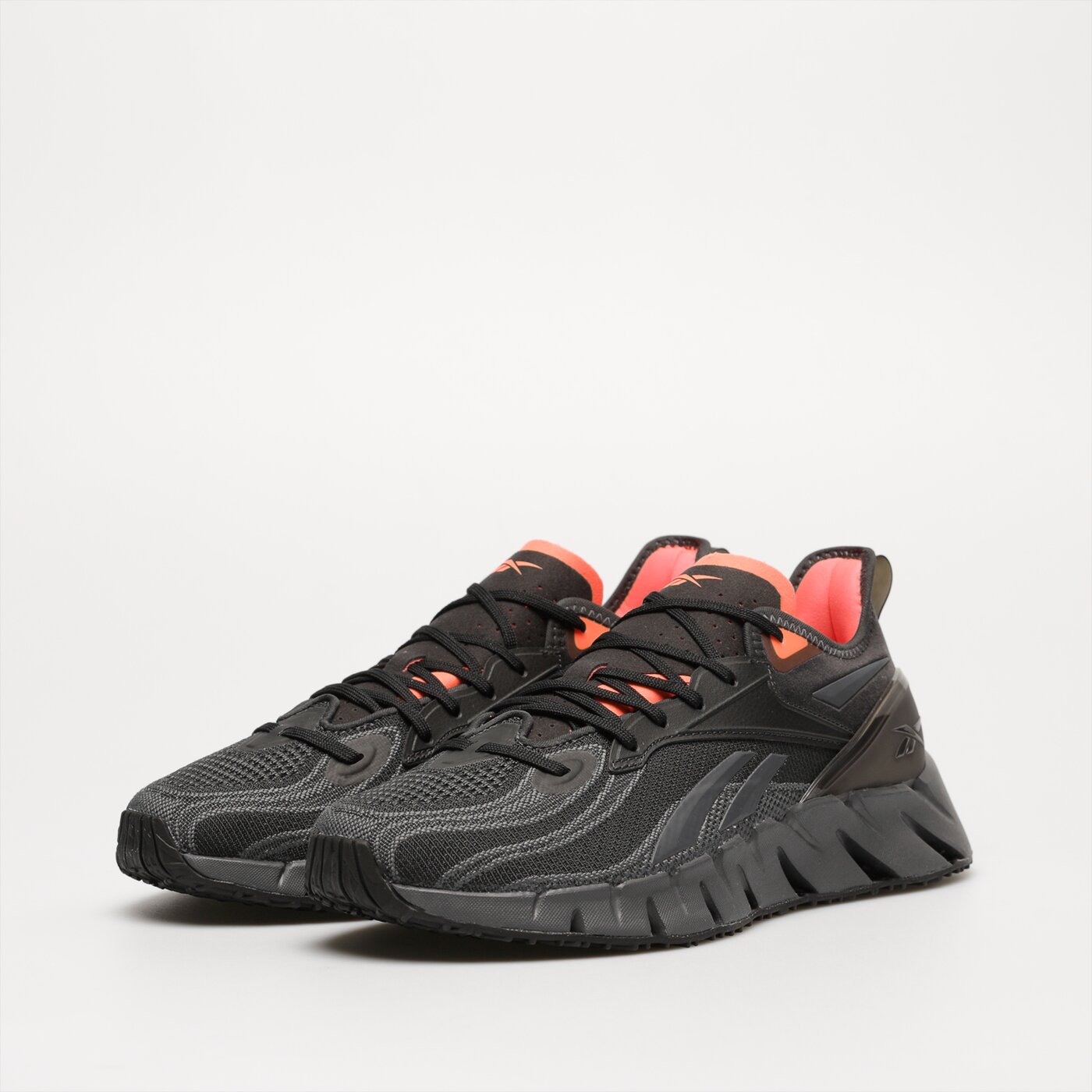 Мъжки маратонки REEBOK ZIG KINETICA 3 hr1326 цвят черен