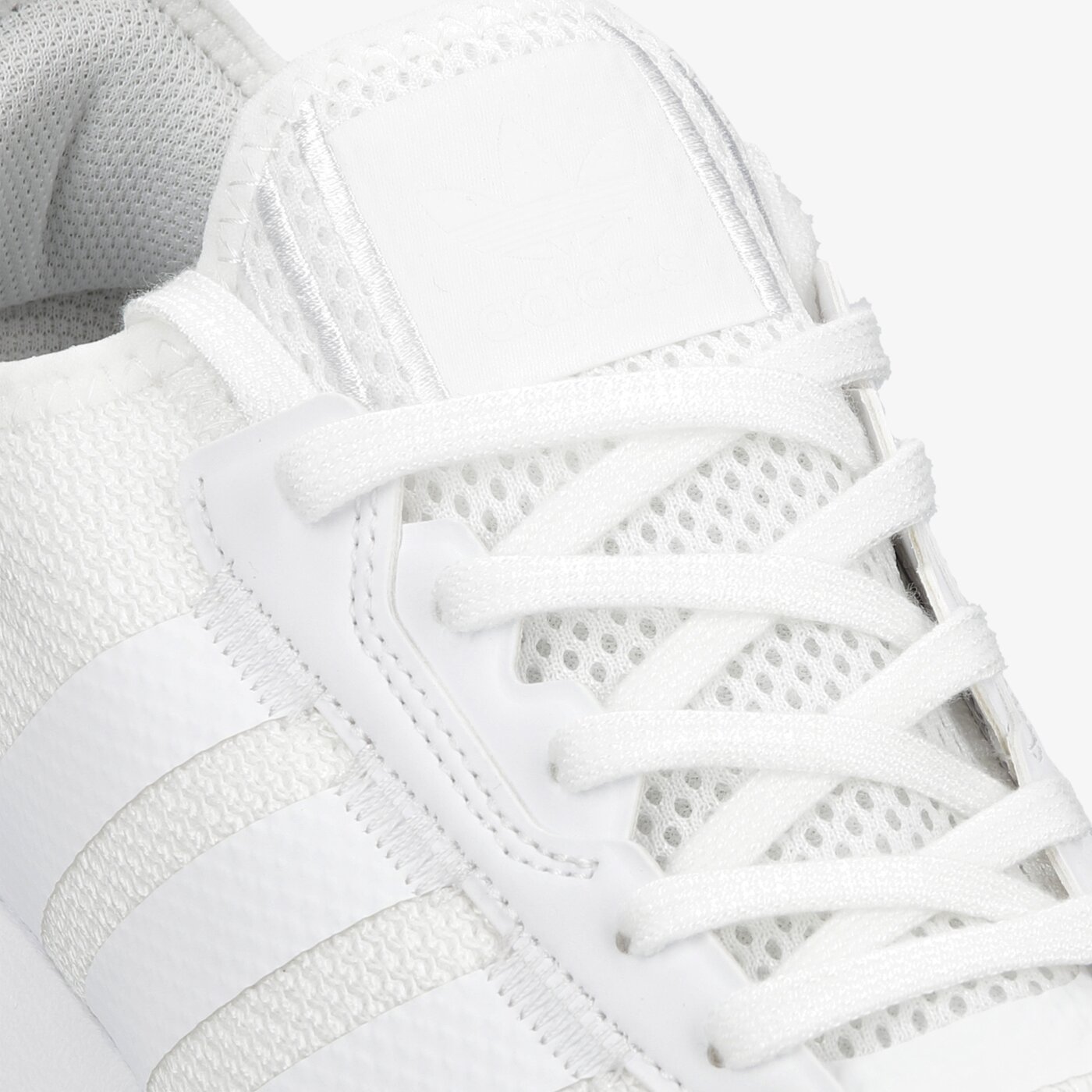 Мъжки маратонки ADIDAS SWIFT RUN X fy2117 цвят бял