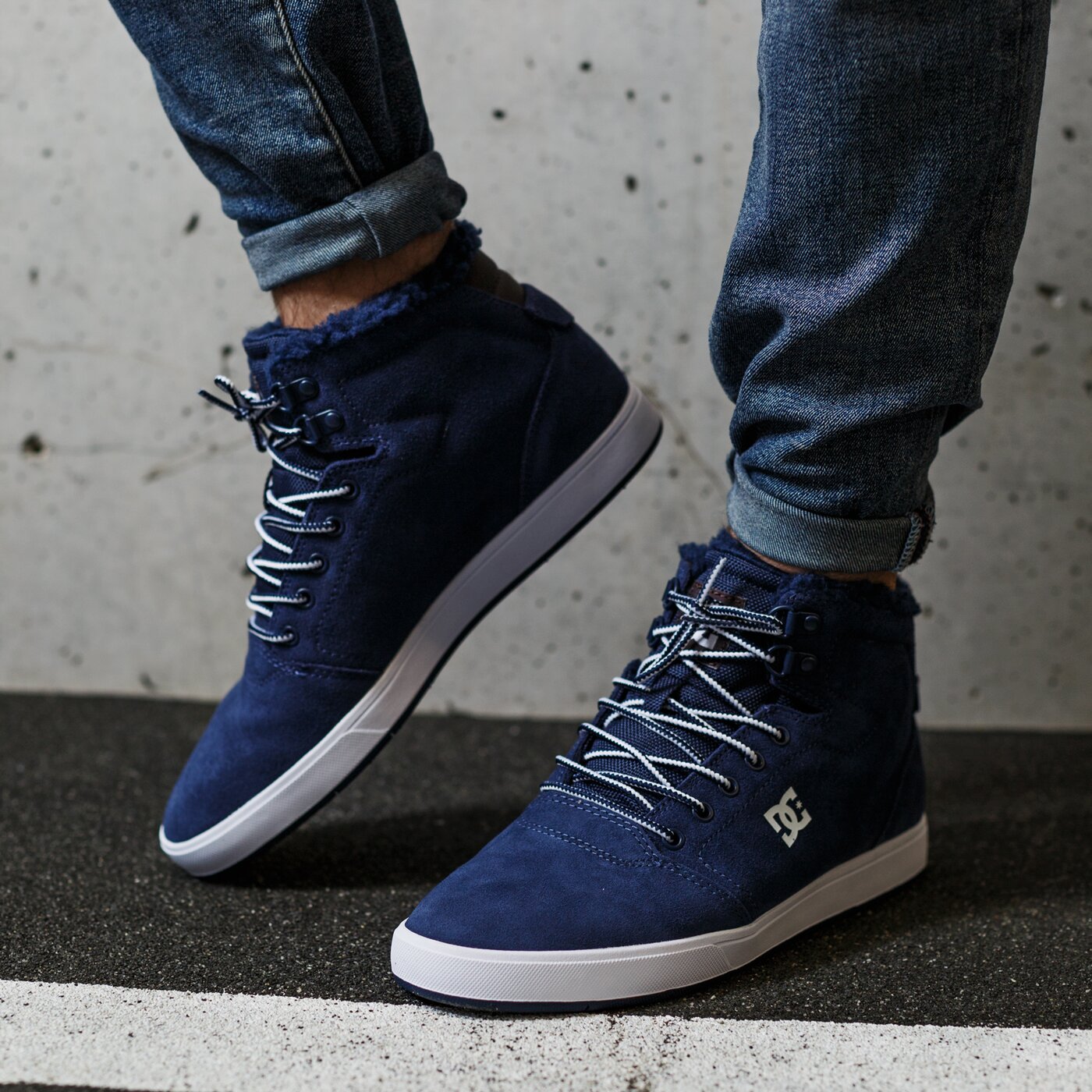 Мъжки маратонки DC CRISIS HIGH WNT M SHOE NKH adys100116nkh цвят син