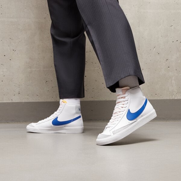 Мъжки маратонки NIKE BLAZER MID '77 VINTAGE bq6806-124 цвят бял