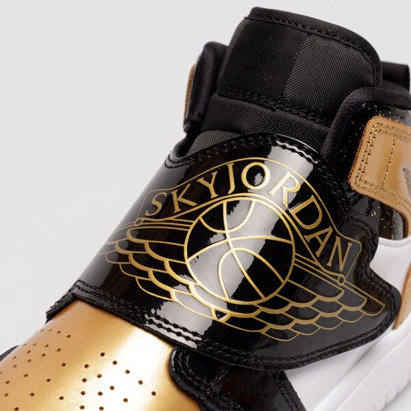 Детски маратонки SKY JORDAN 1 SE CBR BP  dv6069-071 цвят черен
