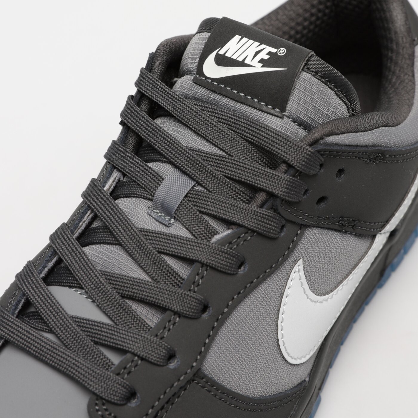 Мъжки маратонки NIKE DUNK LOW fv0384-001 цвят сив