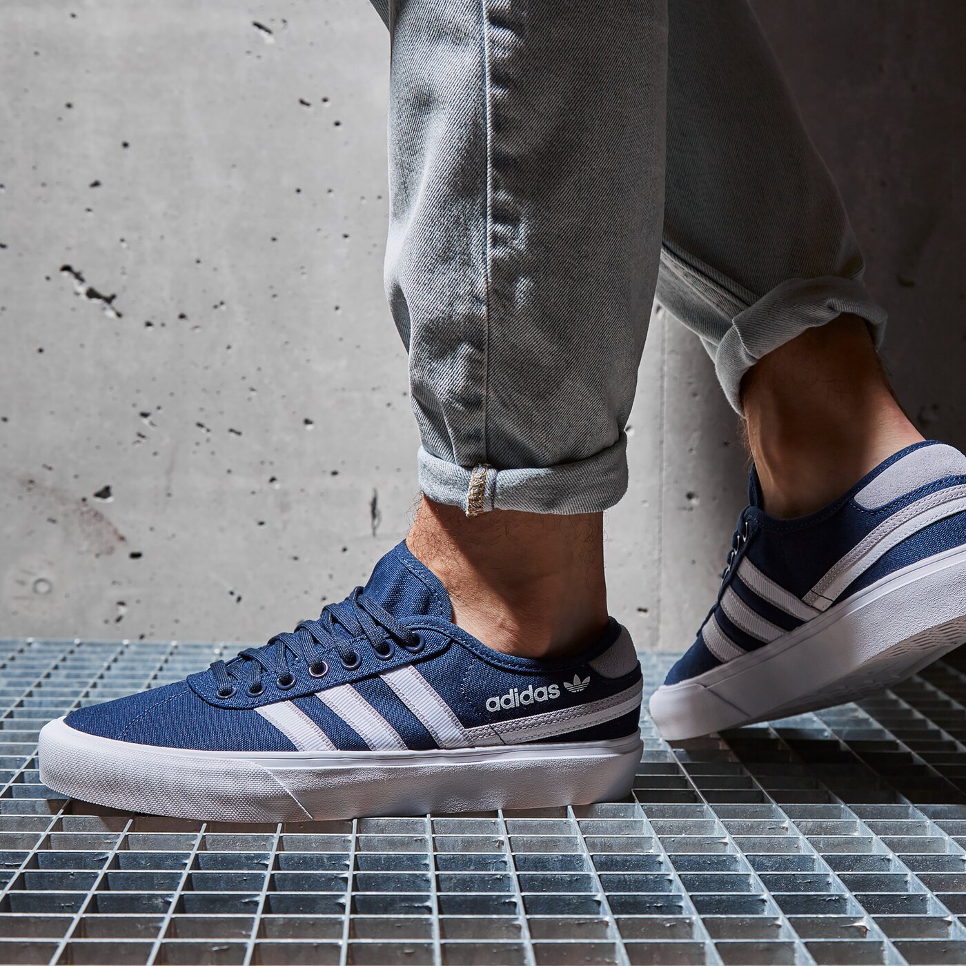 Мъжки маратонки ADIDAS DELPALA fy9311 цвят тъмносин