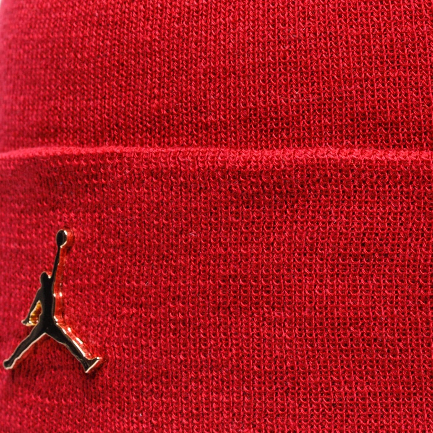 Дамска зимна шапка JORDAN ЗИМНА ШАПКА JORDAN CUFFED BEANIE METAL JM cw6402-687 цвят червен