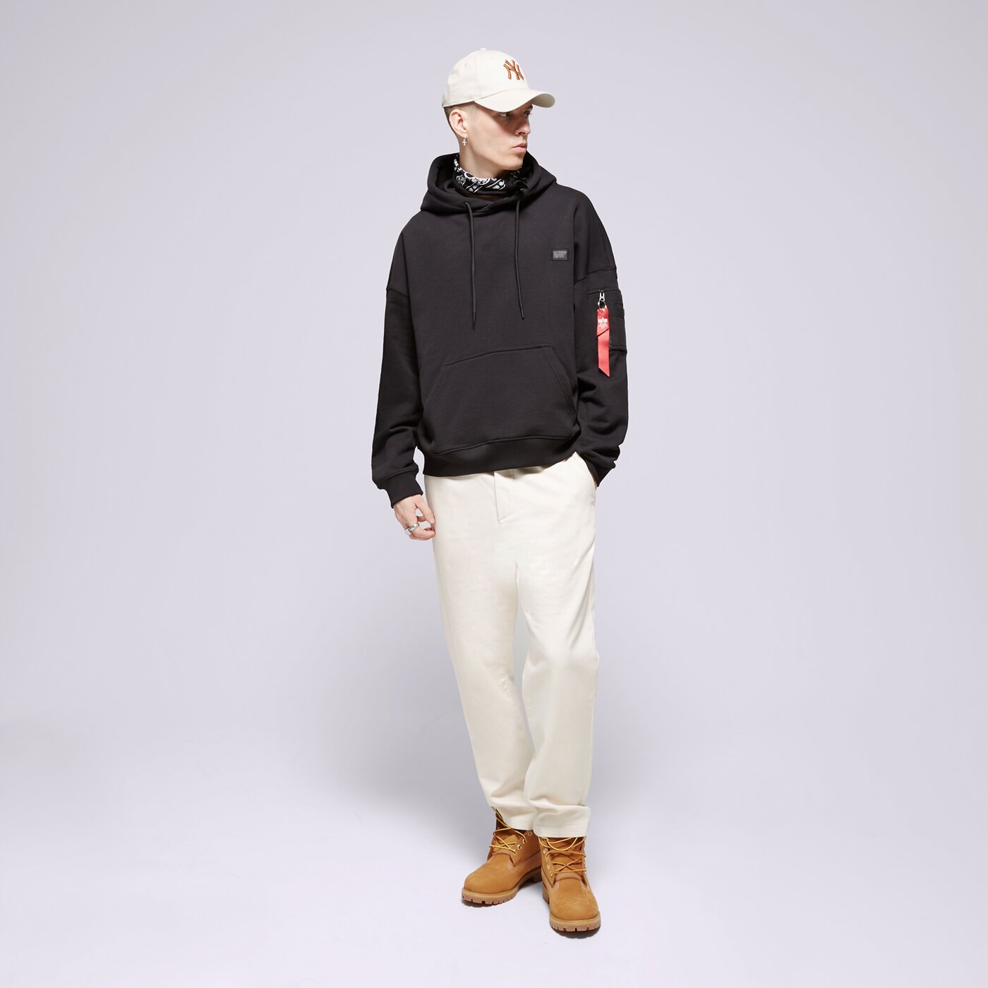 Мъжки суичър ALPHA INDUSTRIES СУИТЧЪР С КАЧУЛКА   ALPHA ESSENTIALS RL HOO 14633503 цвят черен