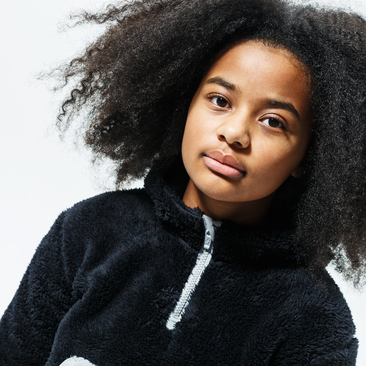 Детски суичър NIKE ПОЛАР AIR cu8550-010 цвят черен