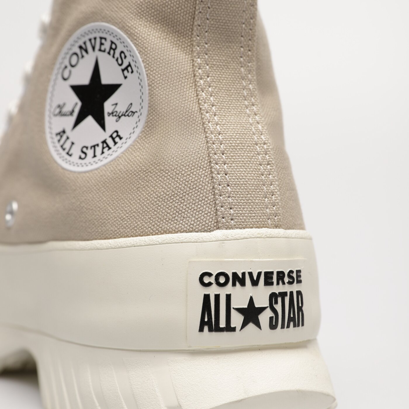 Дамски маратонки CONVERSE CHUCK TAYLOR ALL STAR LUGGED 2.0 a05098c цвят бежов
