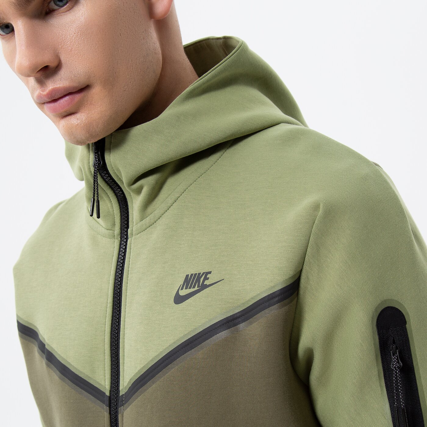 Мъжки суичър NIKE ПОЛАР NIKE SPORTSWEAR TECH FLEECE cu4489-334 цвят каки