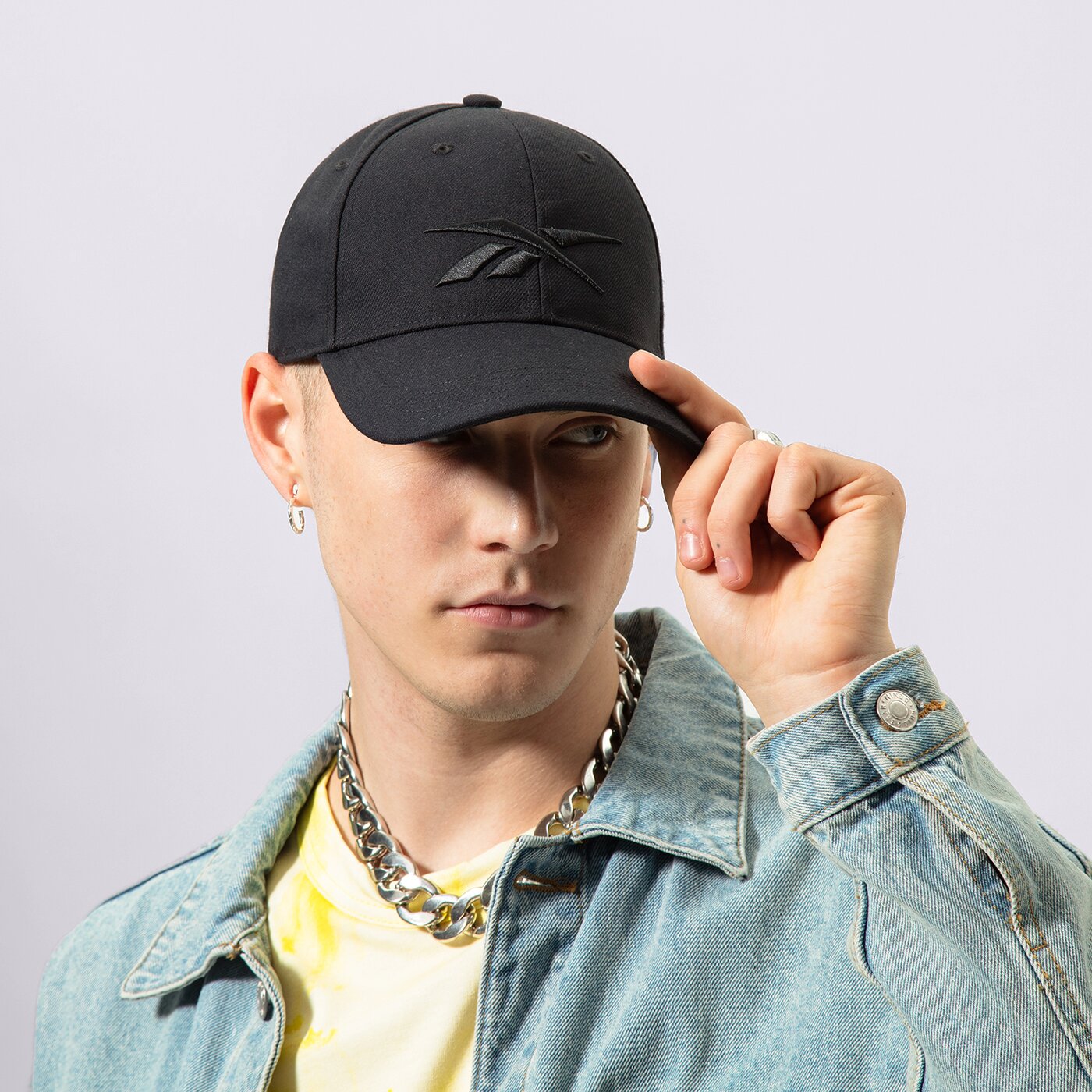 Мъжка шапка с козирка REEBOK ШАПКА UBF BASEB CAP h37654 цвят черен